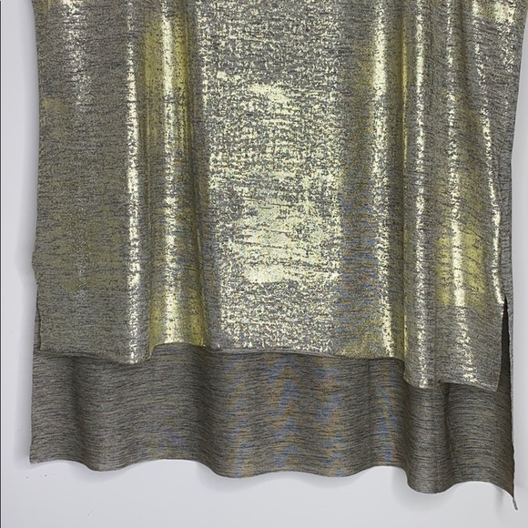 Dantelle Gold Foil Print Step Hem Shirt Large - Picture 8 of 15